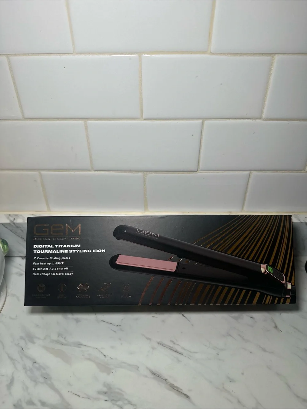 Gem & Harmony Black Hair Straightener with Pink Plates